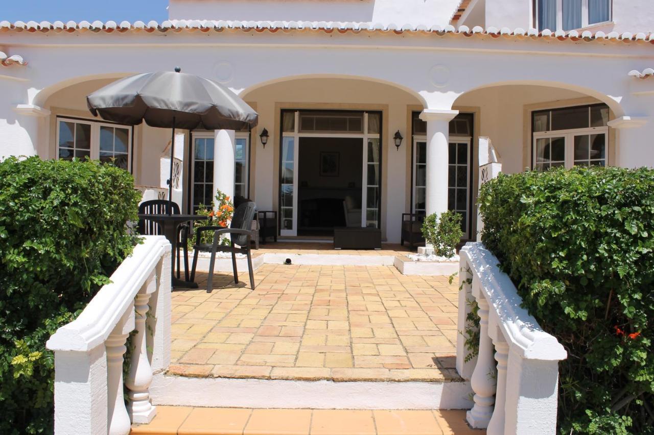 Casa Beachcomber Le Jardin Des Arts Лагос Екстериор снимка
